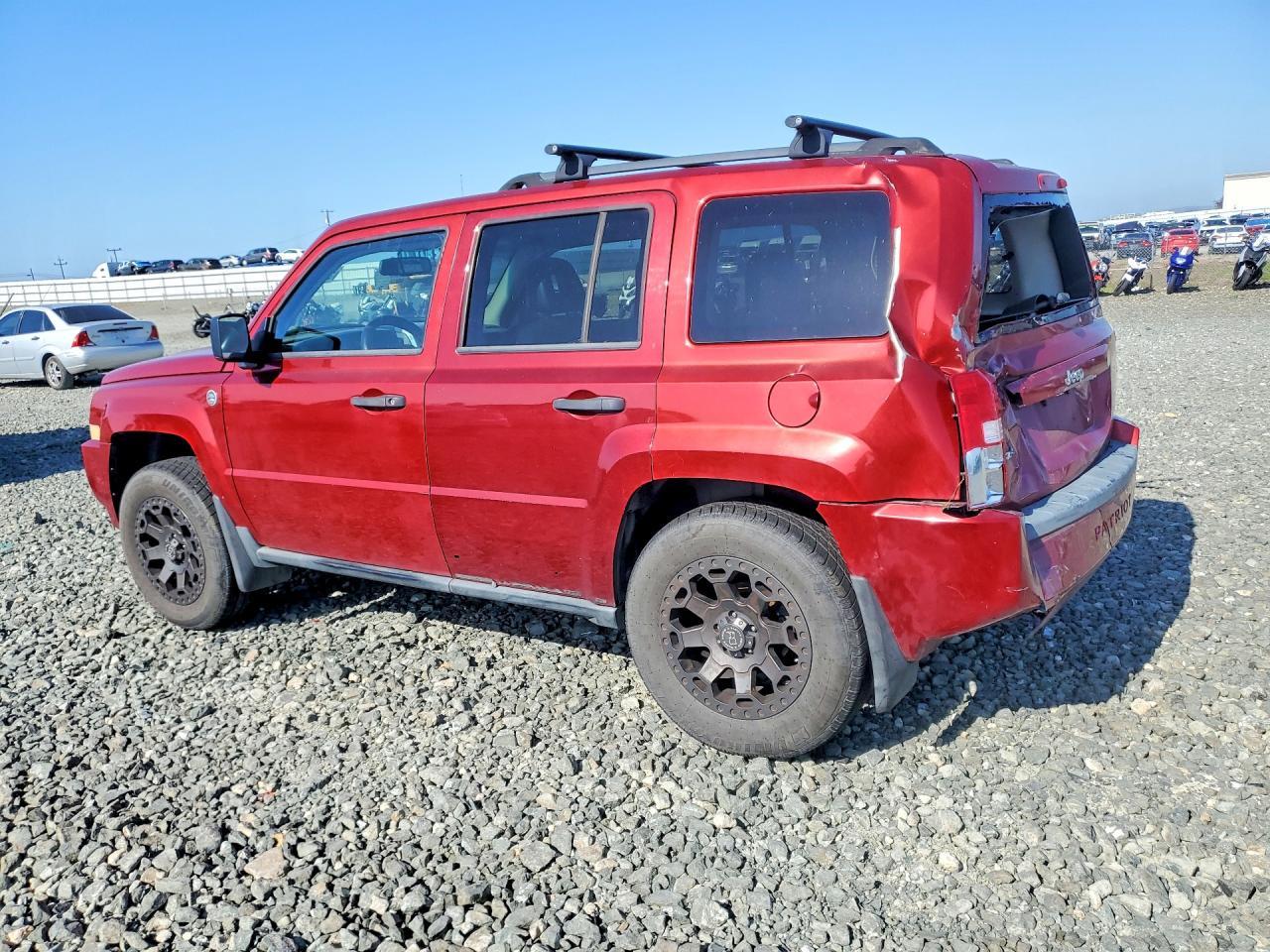 2008 Jeep Patriot Sport - Image 2
