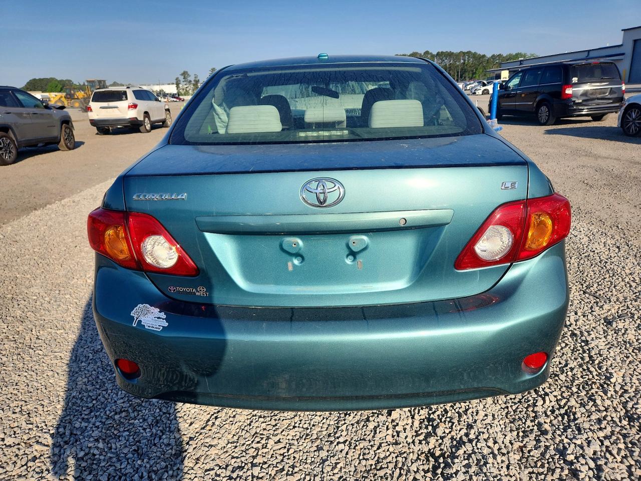 2010 Toyota Corolla Le - Image 6