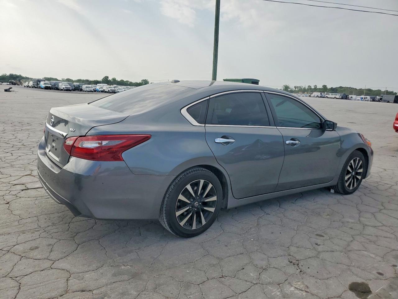 2018 Nissan Altima 2.5 Sv - Фото 3