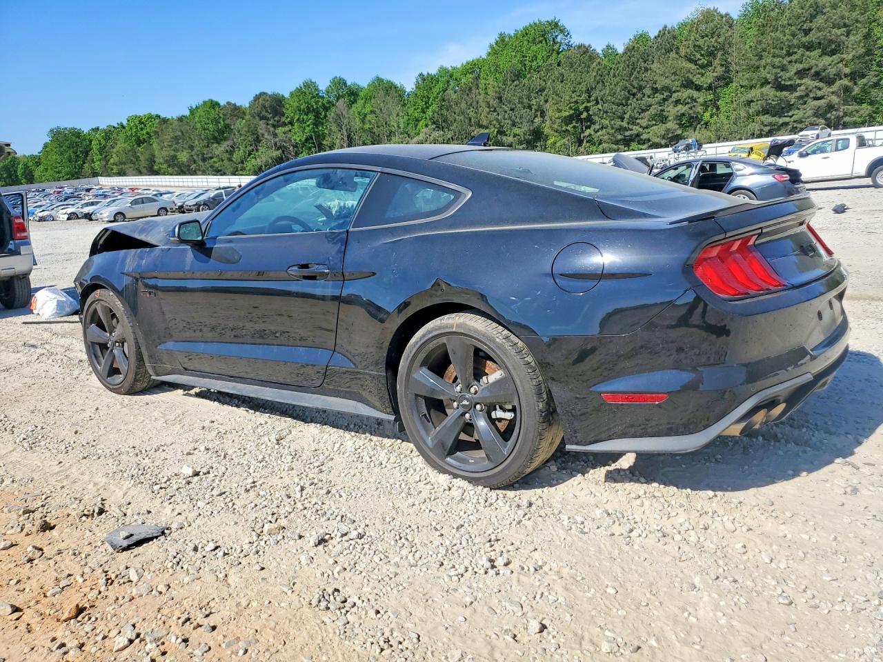 2023 Ford Mustang Gt - Фото 2