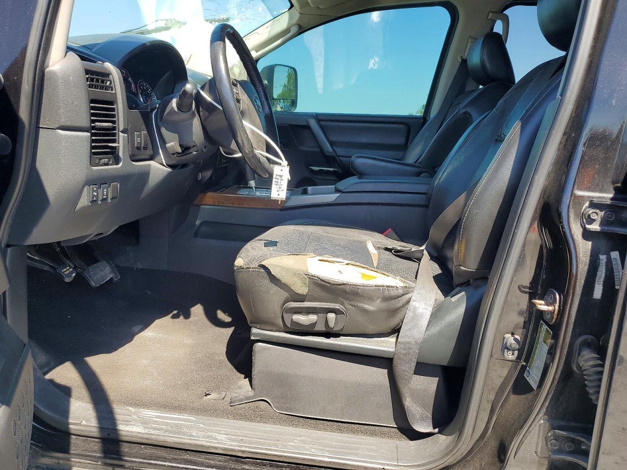 2011 Nissan Titan Sv - Фото 7