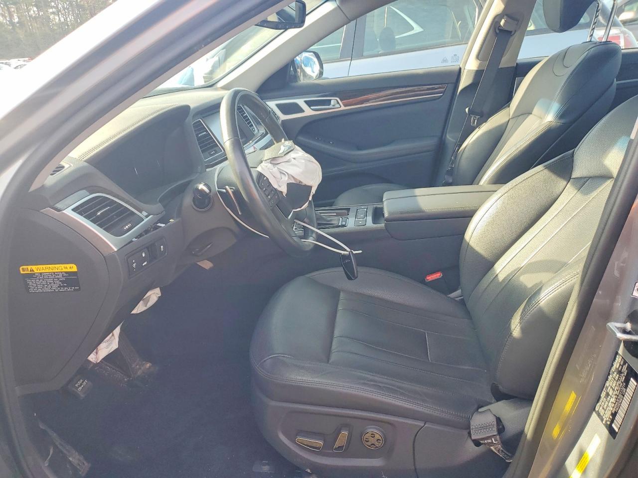 2016 Hyundai Genesis 3.8L - Image 7
