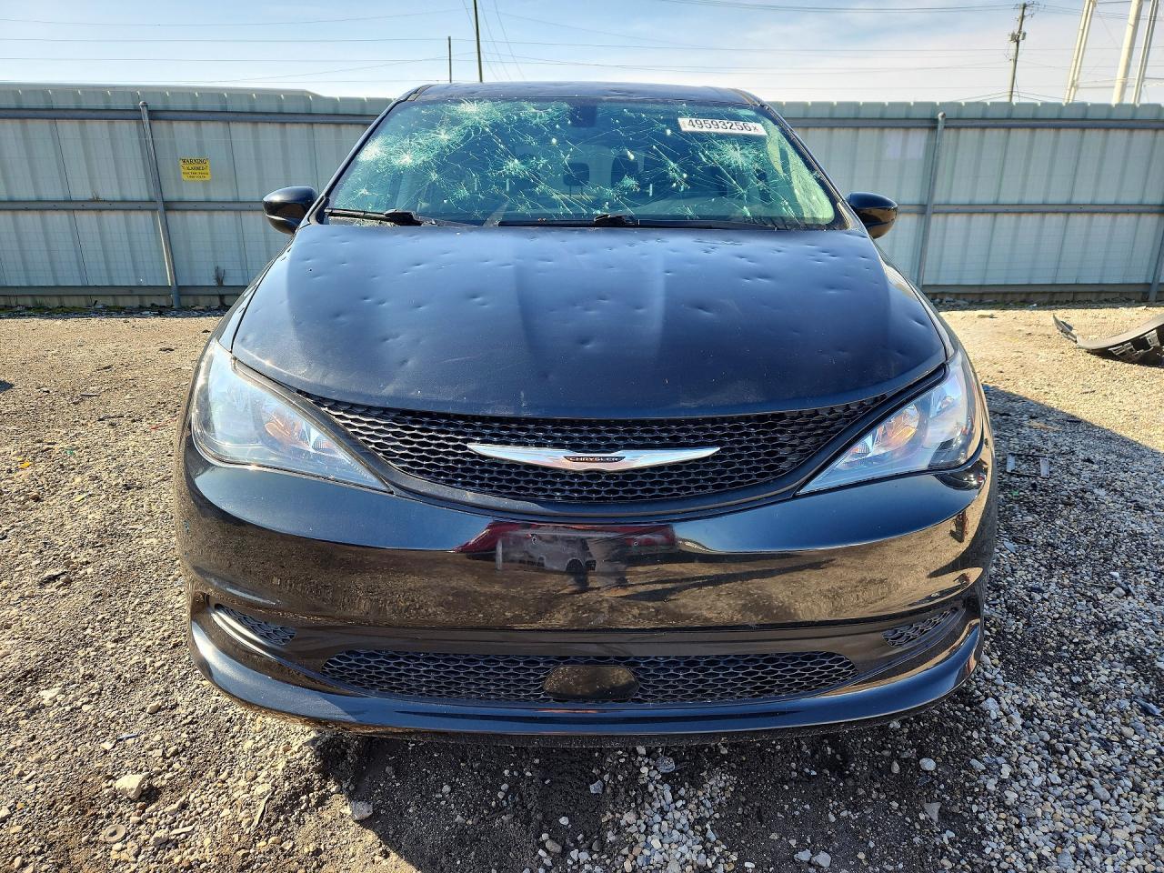 2022 Chrysler Voyager Lx - Фото 5