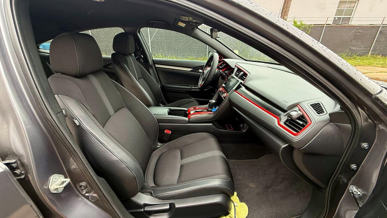 2019 Honda Civic Sport - Image 5