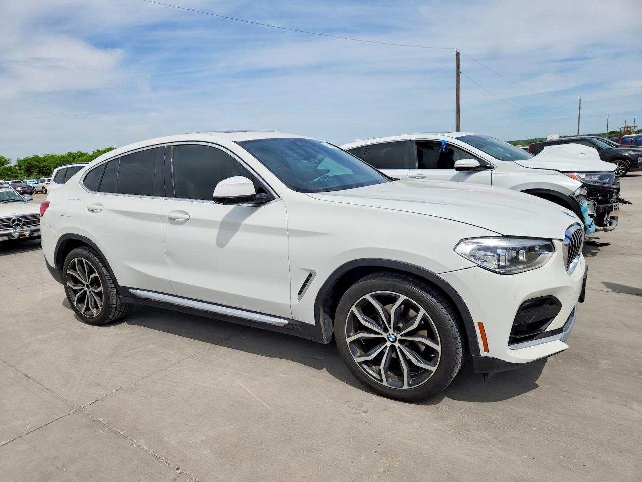 2021 BMW X4 xDrive30I - Фото 4