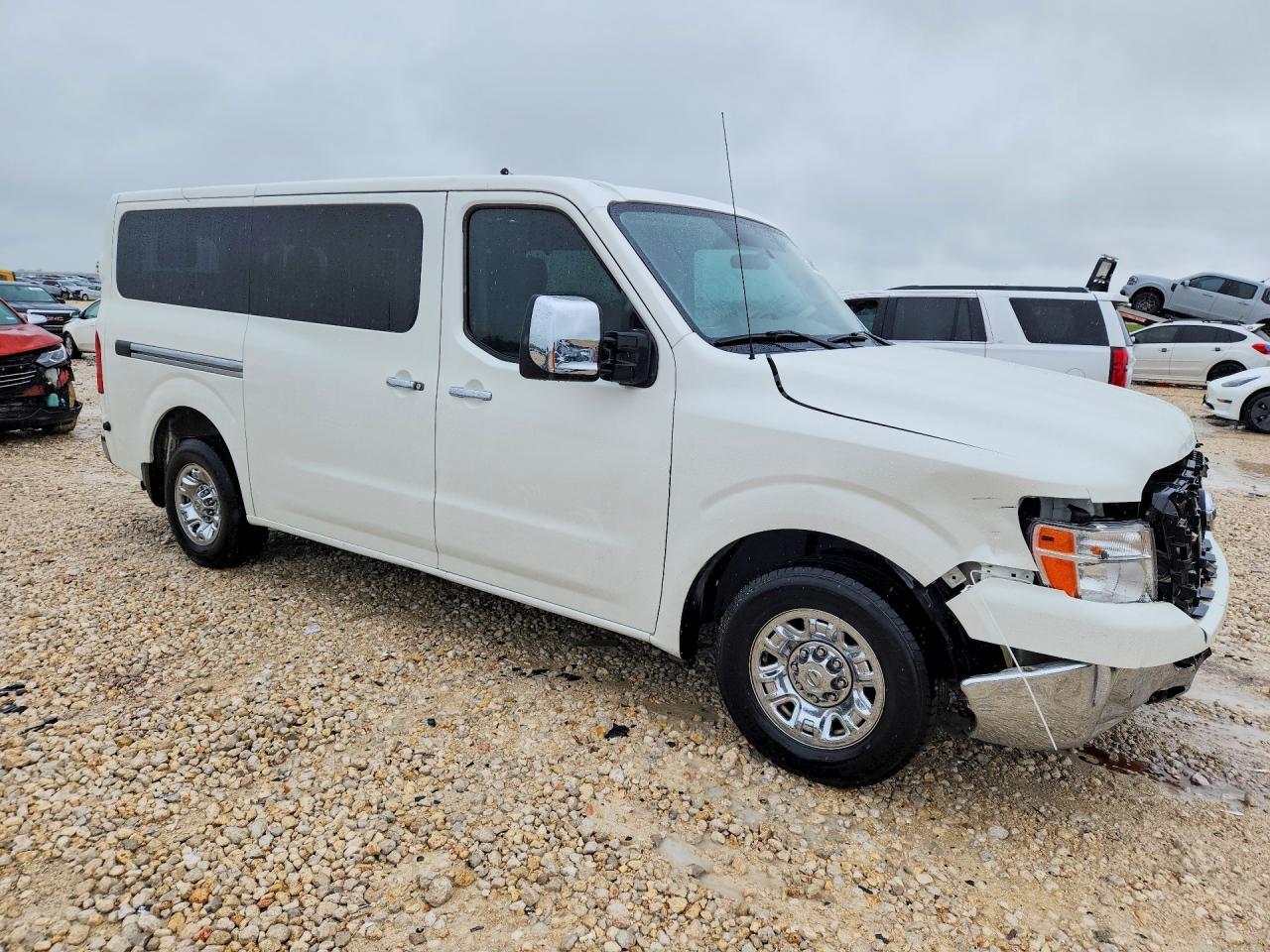 2016 Nissan Nv 3500 Hd Sv - Фото 4