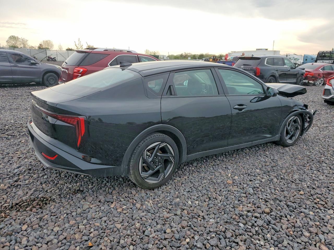 2025 Kia K4 Ex - Фото 3