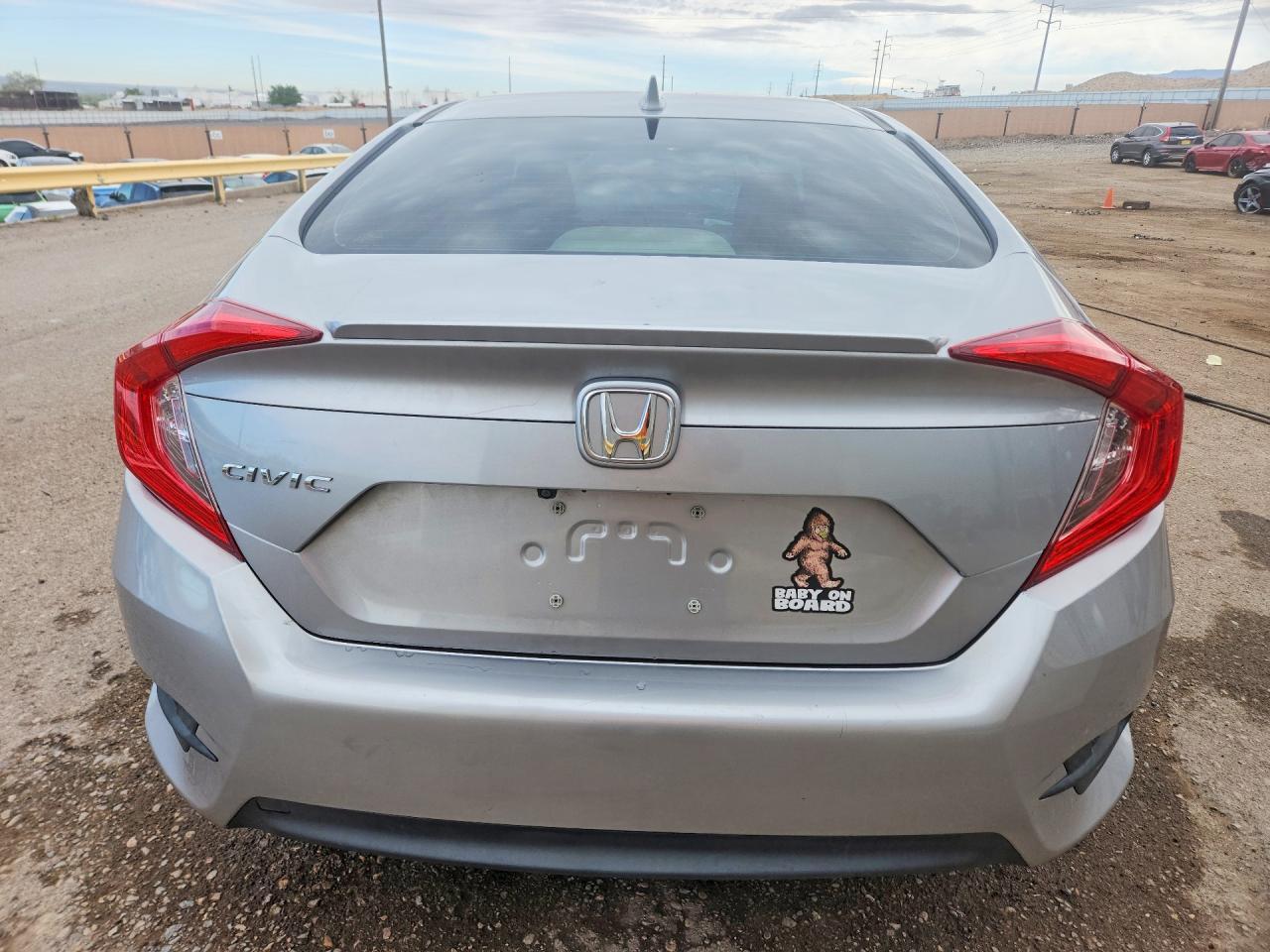 2018 Honda Civic Ex - Image 6
