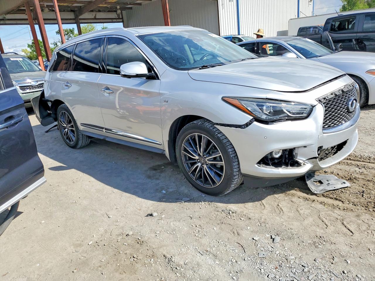 2019 Infiniti Qx60 Luxe - Image 4