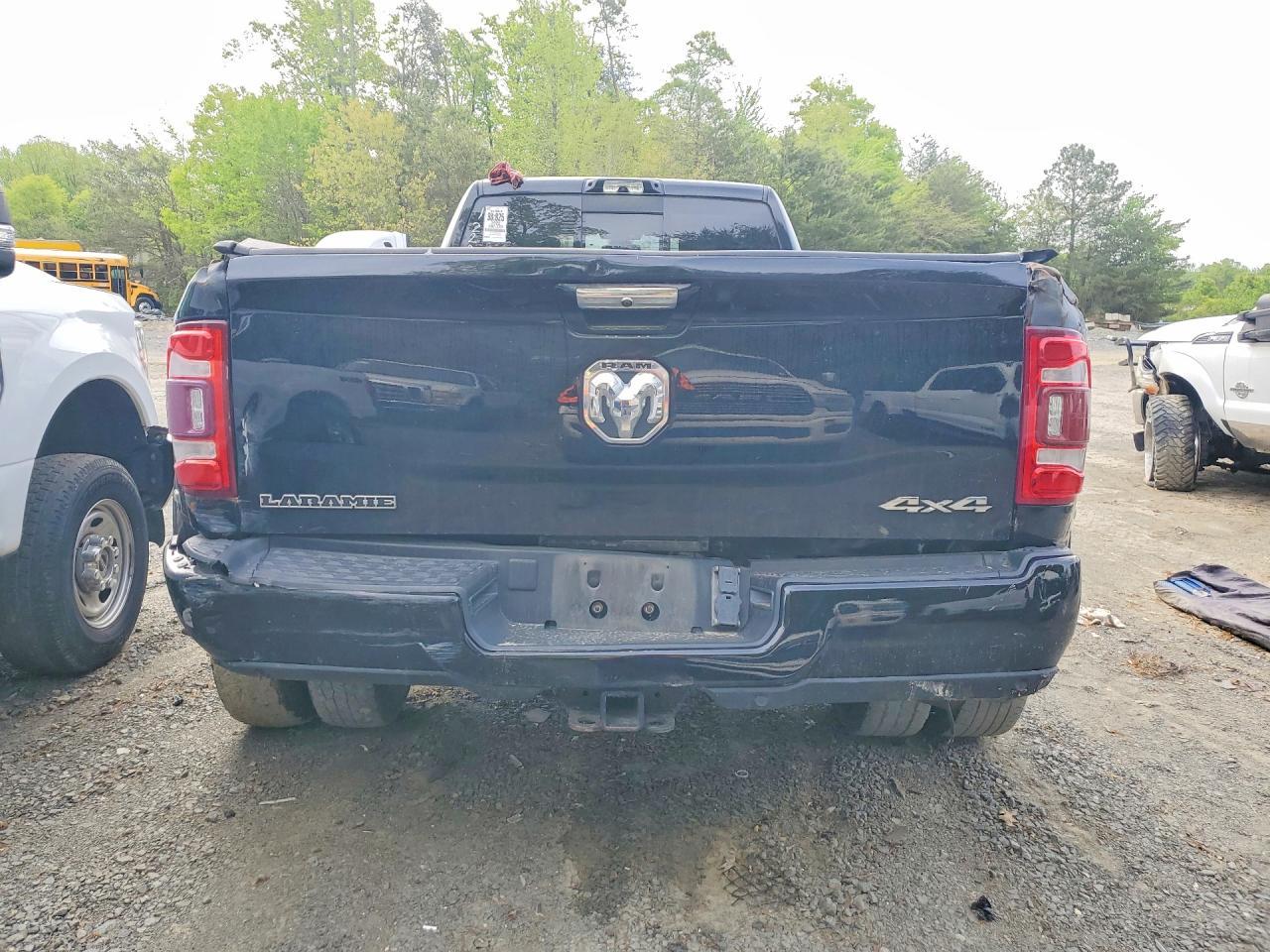 2022 Ram 3500 Laramie - Image 6