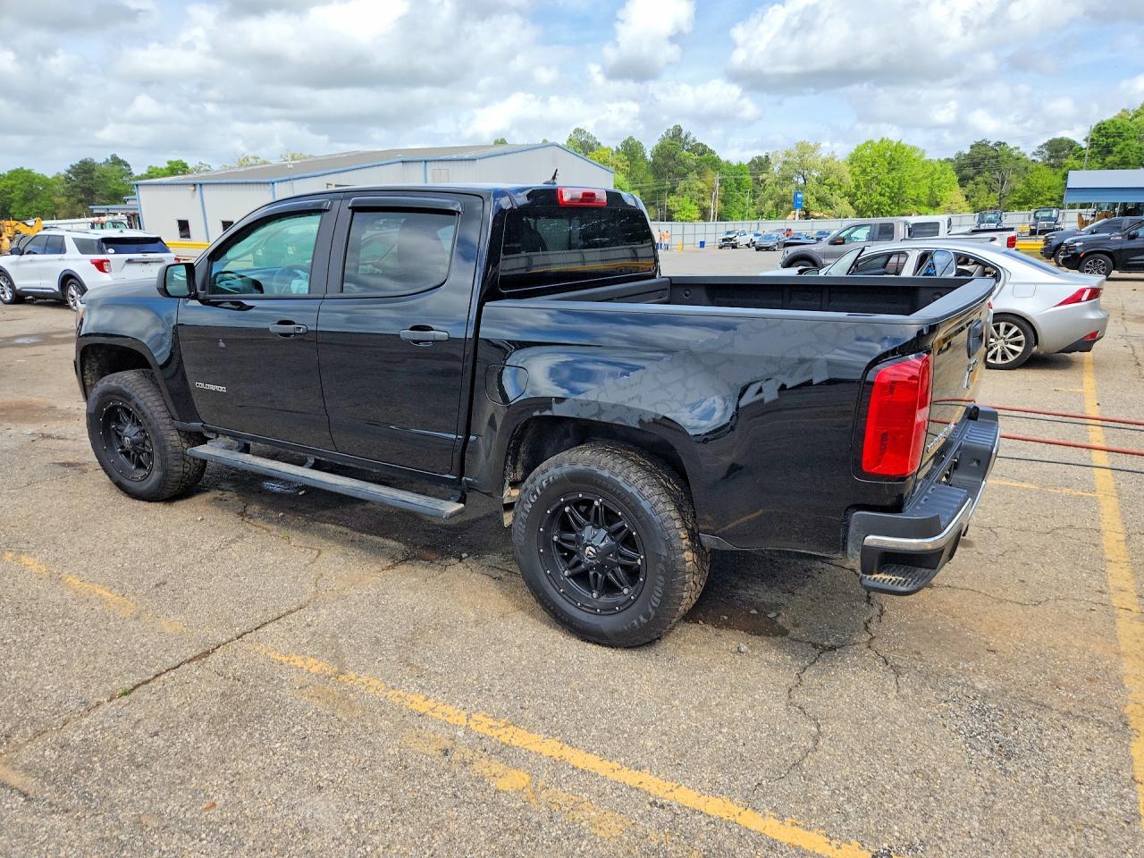 2018 Chevrolet Colorado - Image 2