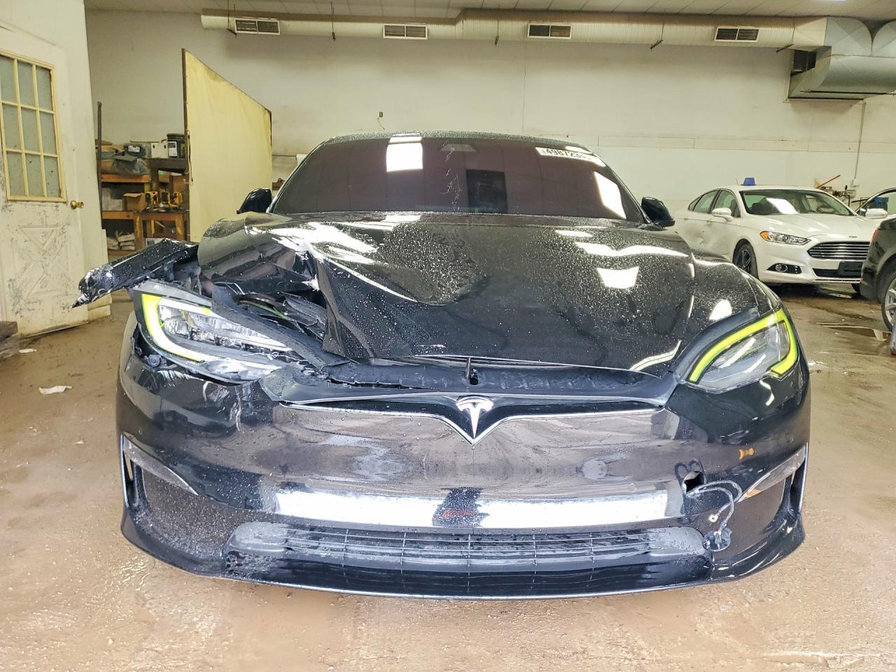 2021 Tesla Model S - Фото 5