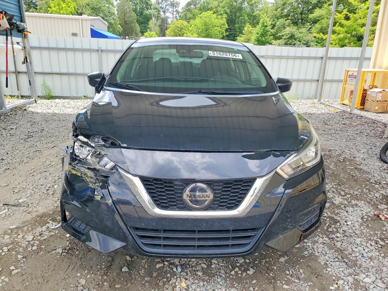 2020 Nissan Versa S - Фото 5