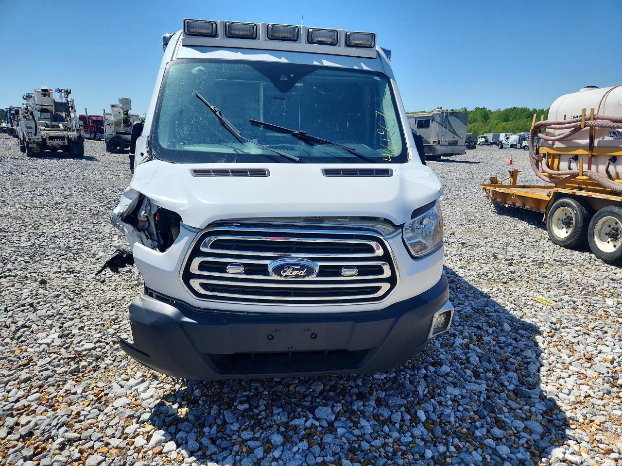 2016 Ford Transit Ambulance - Image 5