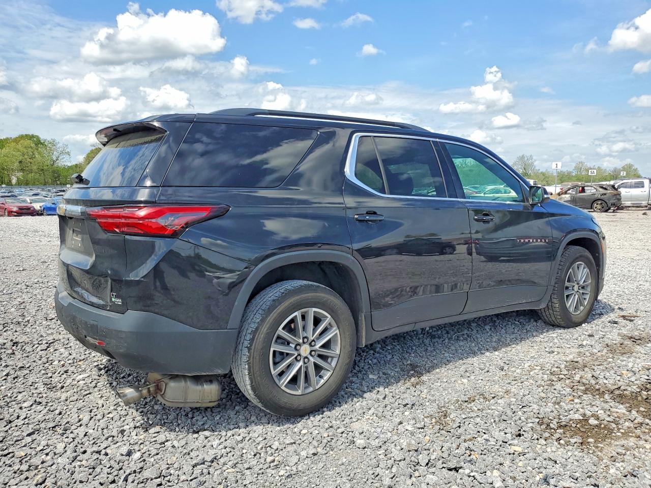 2022 Chevrolet Traverse Lt - Фото 3
