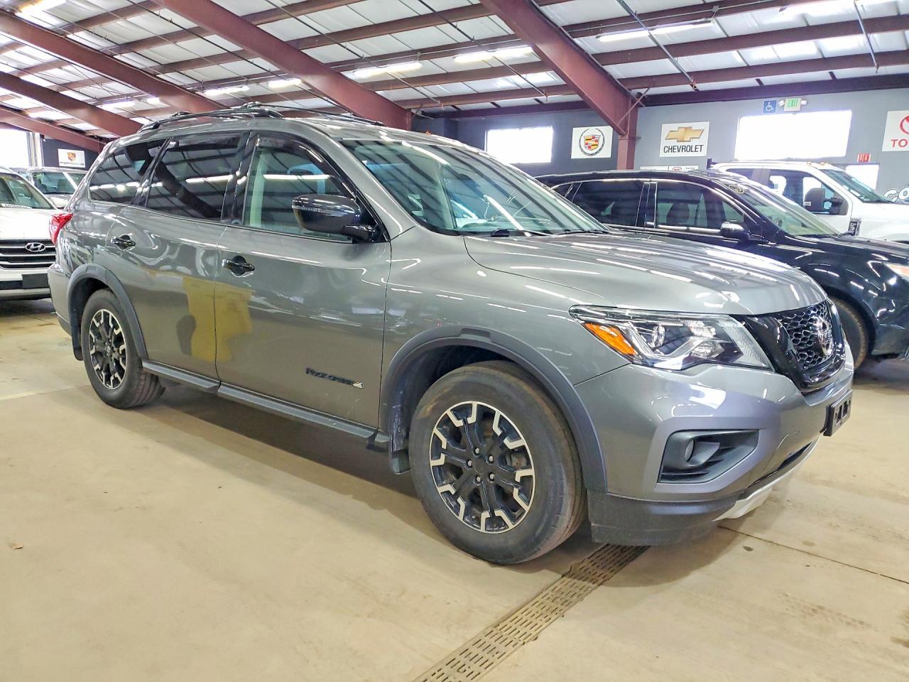 2020 Nissan Pathfinder Sv - Image 4