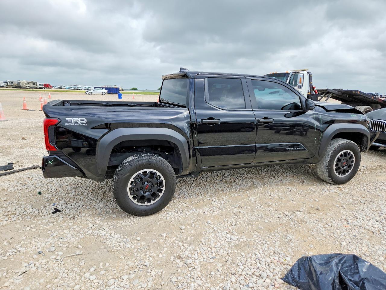 2024 Toyota Tacoma Trd Off-Road - Фото 3