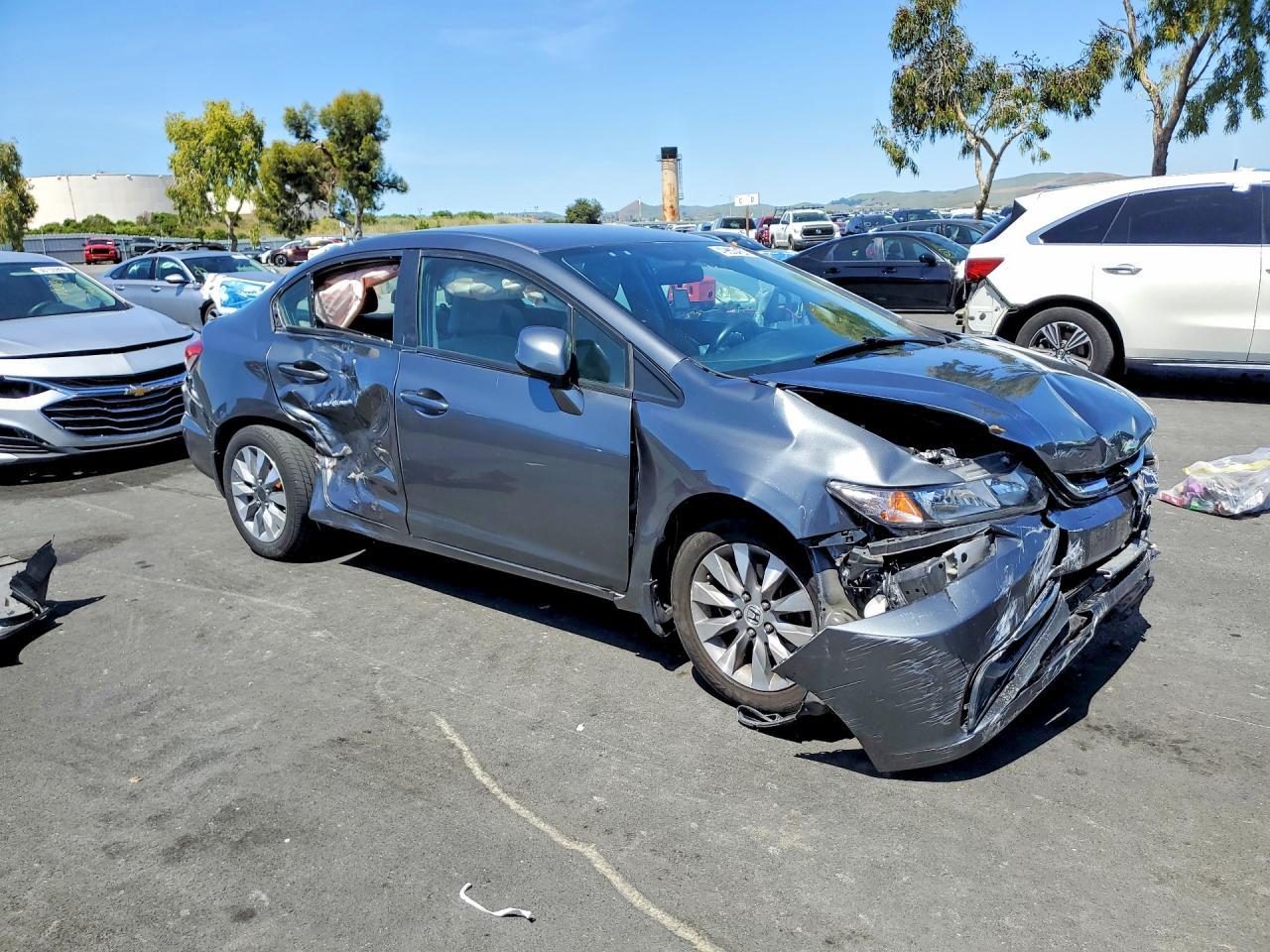 2013 Honda Civic Lx - Image 4