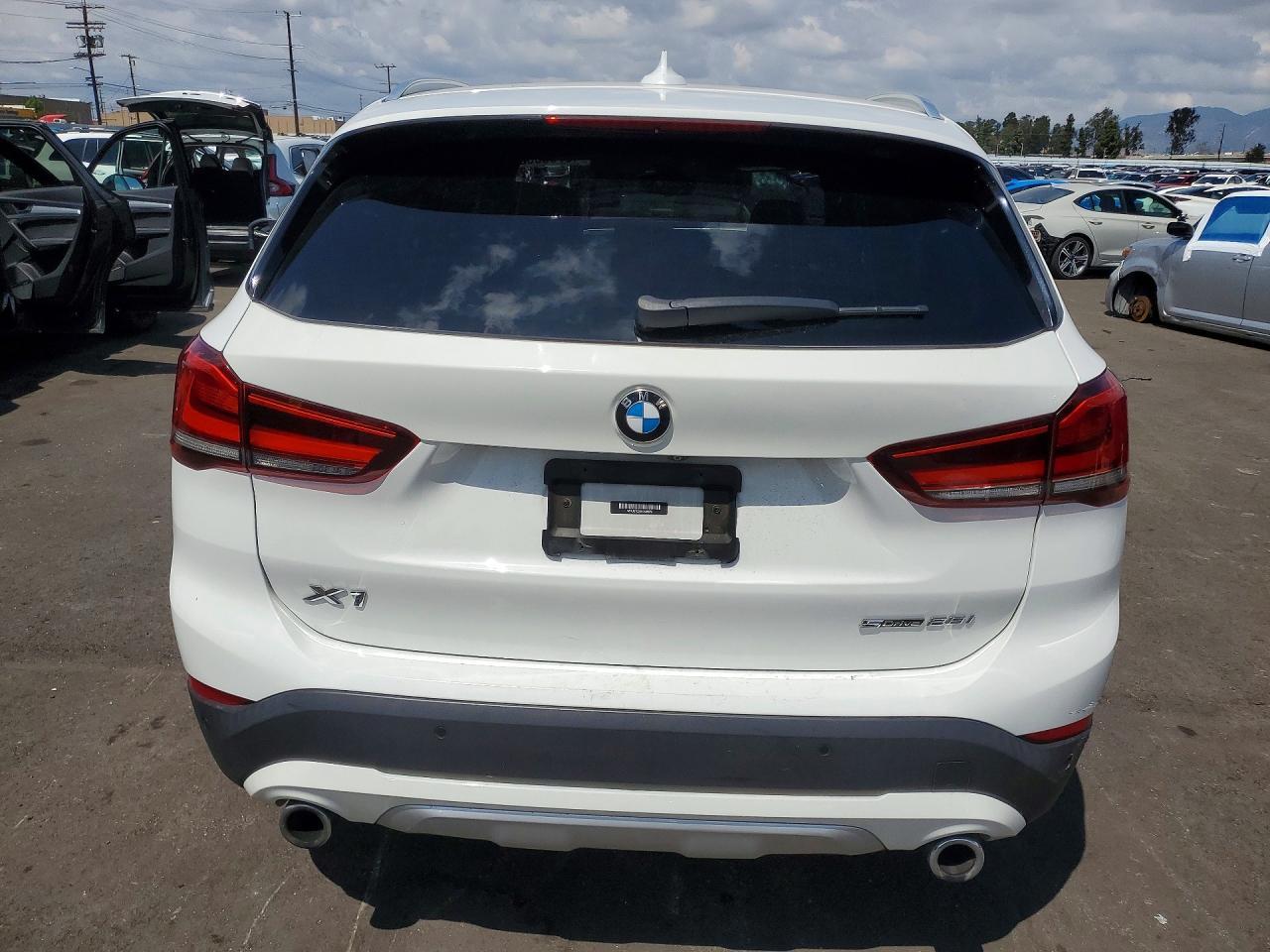 2021 BMW X1 Sdrive28I - Фото 6