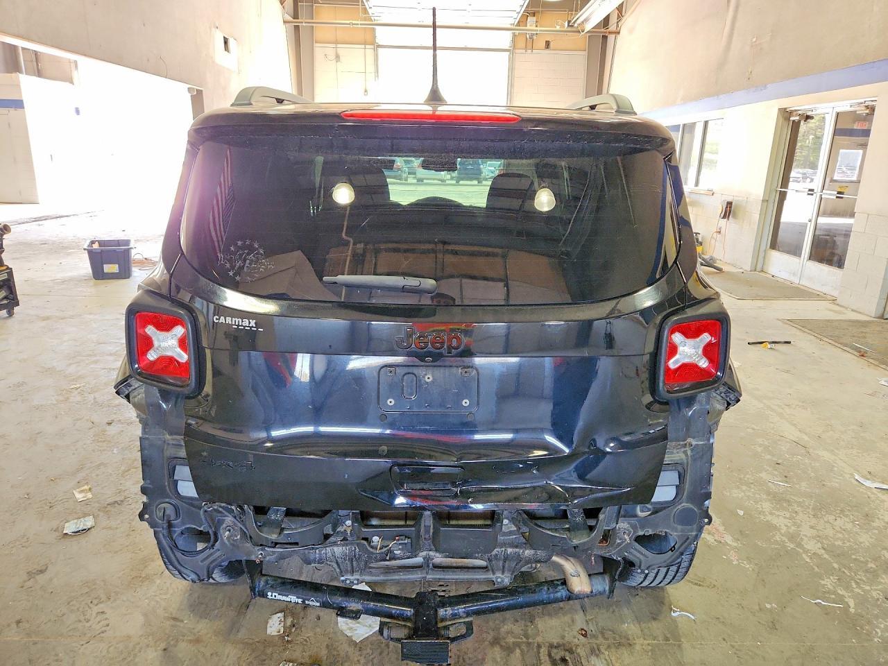 2019 Jeep Renegade Latitude - Фото 6