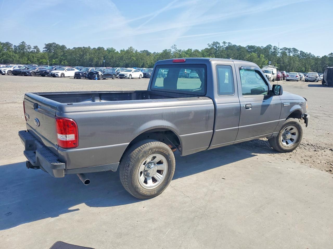 2011 Ford Ranger Super Cab - Фото 3