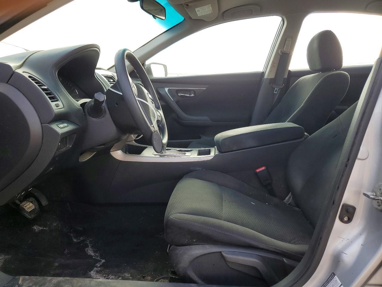 2015 Nissan Altima 2.5 S - Фото 7