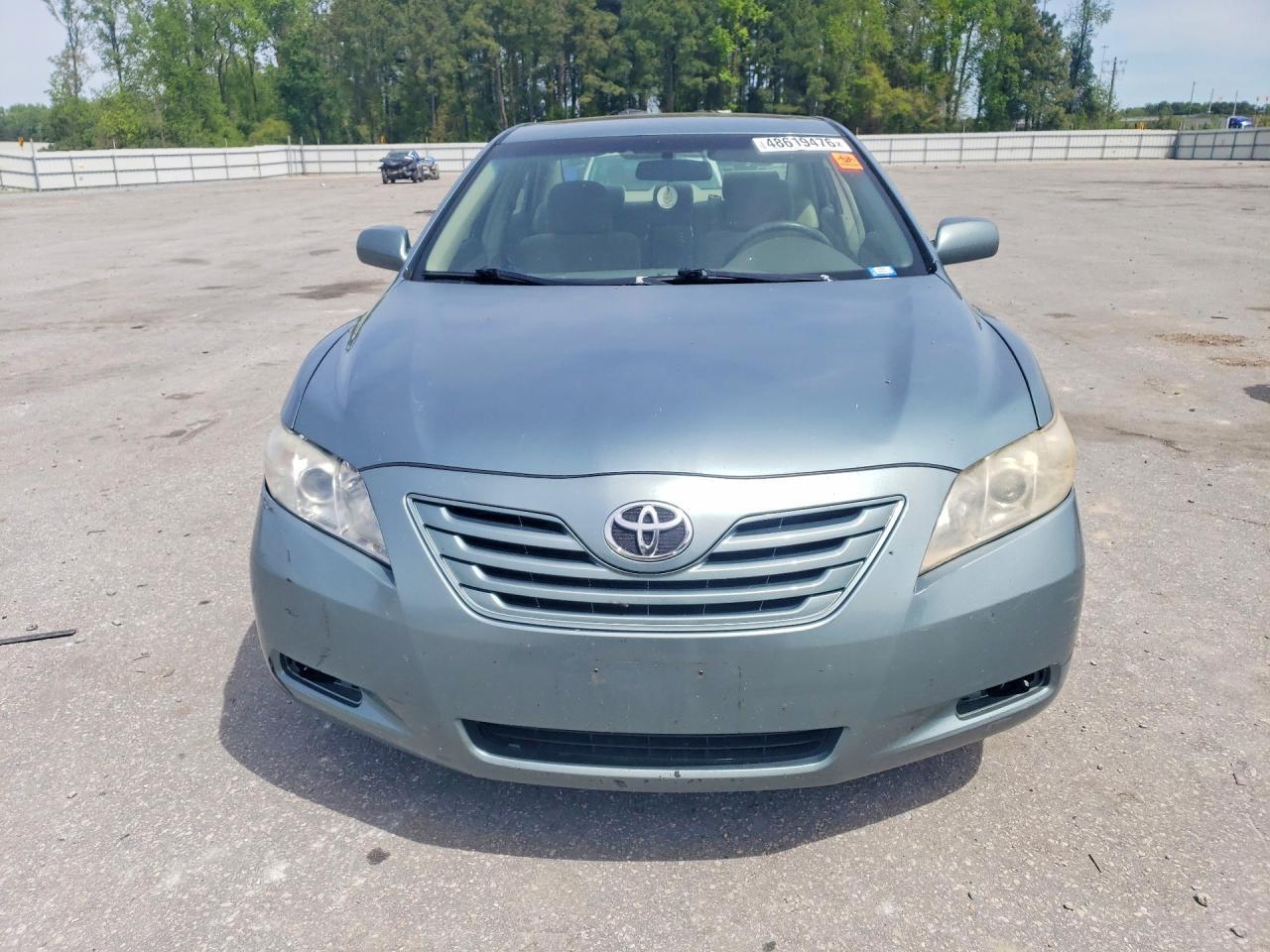 2009 Toyota Camry Le - Image 5