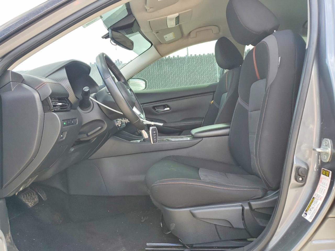 2023 Nissan Sentra Sr - Image 7