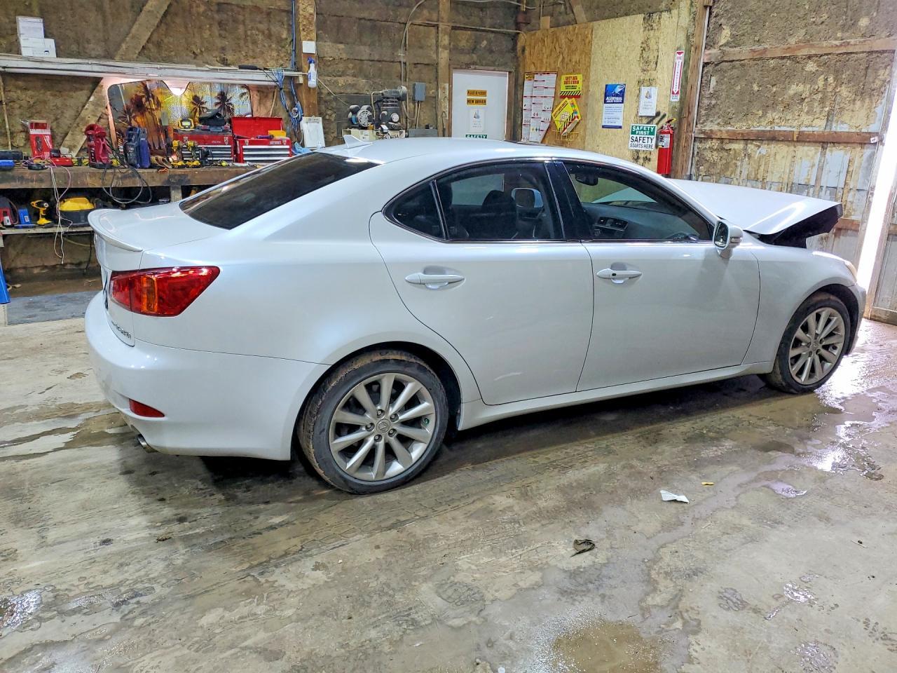 2010 Lexus Is 250 - Фото 3