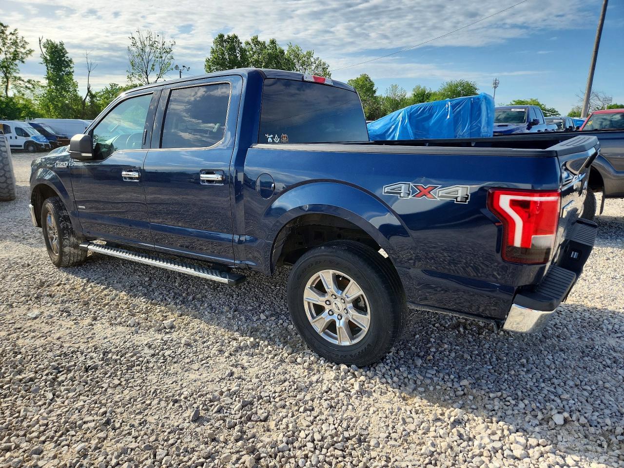 2016 Ford F150 Supercrew - Фото 2