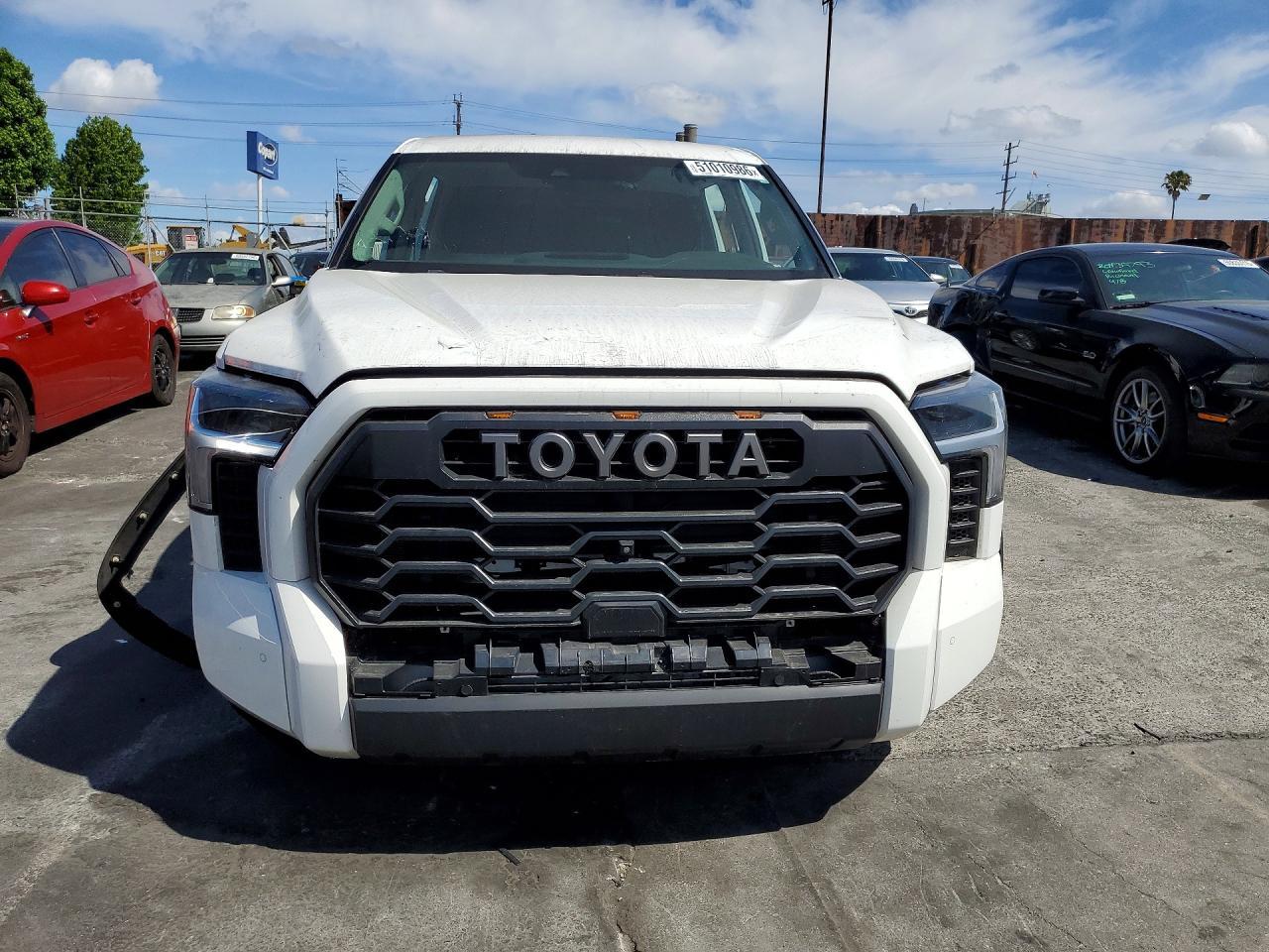 2023 Toyota Tundra Crewmax Limited - Фото 5