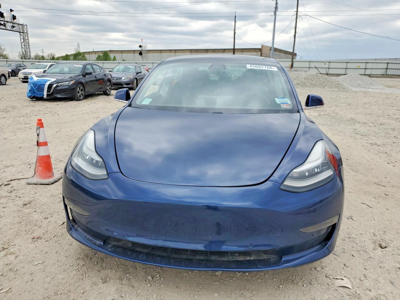 2019 Tesla Model 3 - Фото 5
