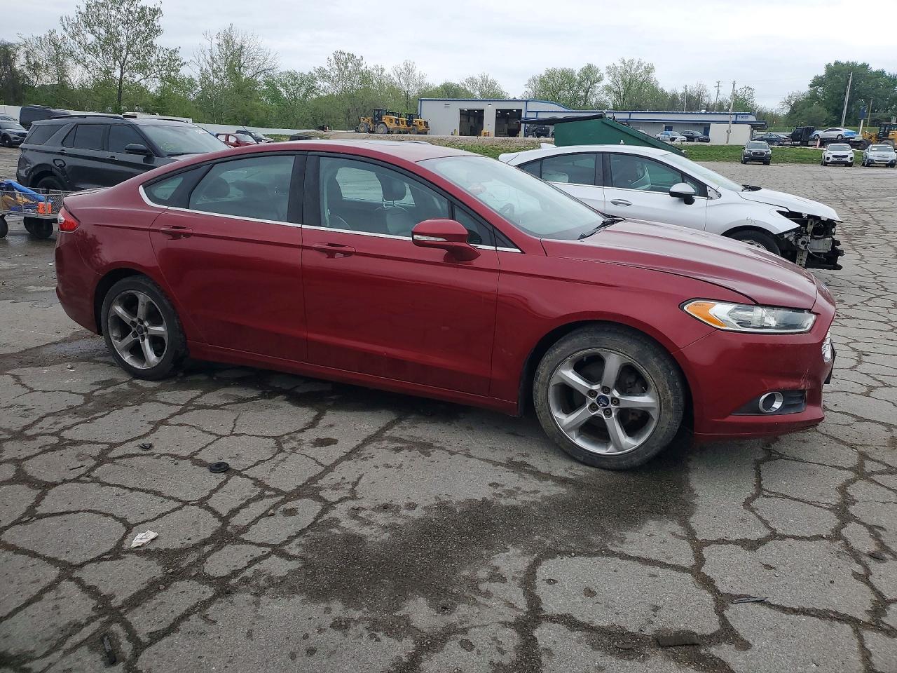 2013 Ford Fusion Se - Фото 4