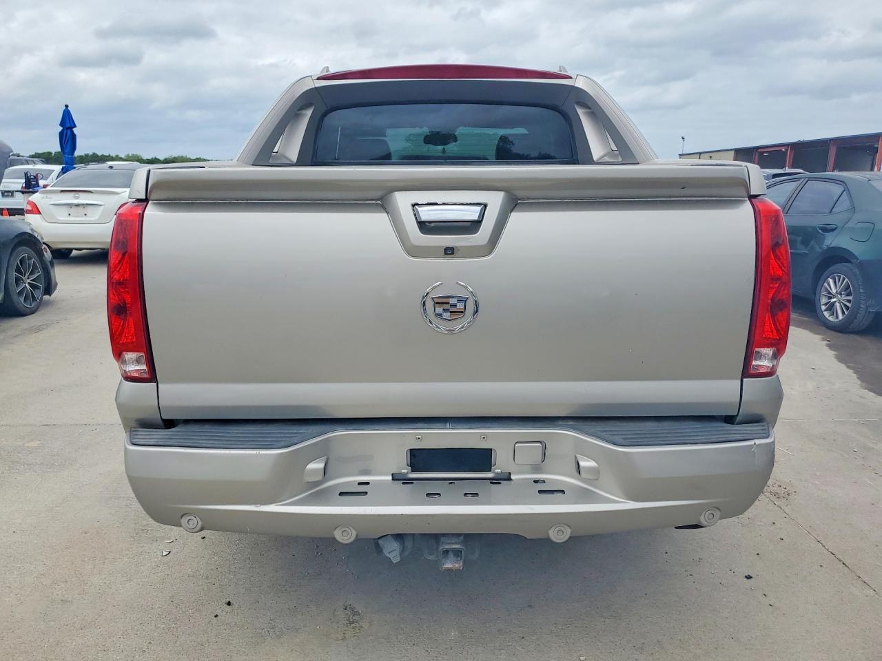 2008 Cadillac Escalade Ext - Image 6