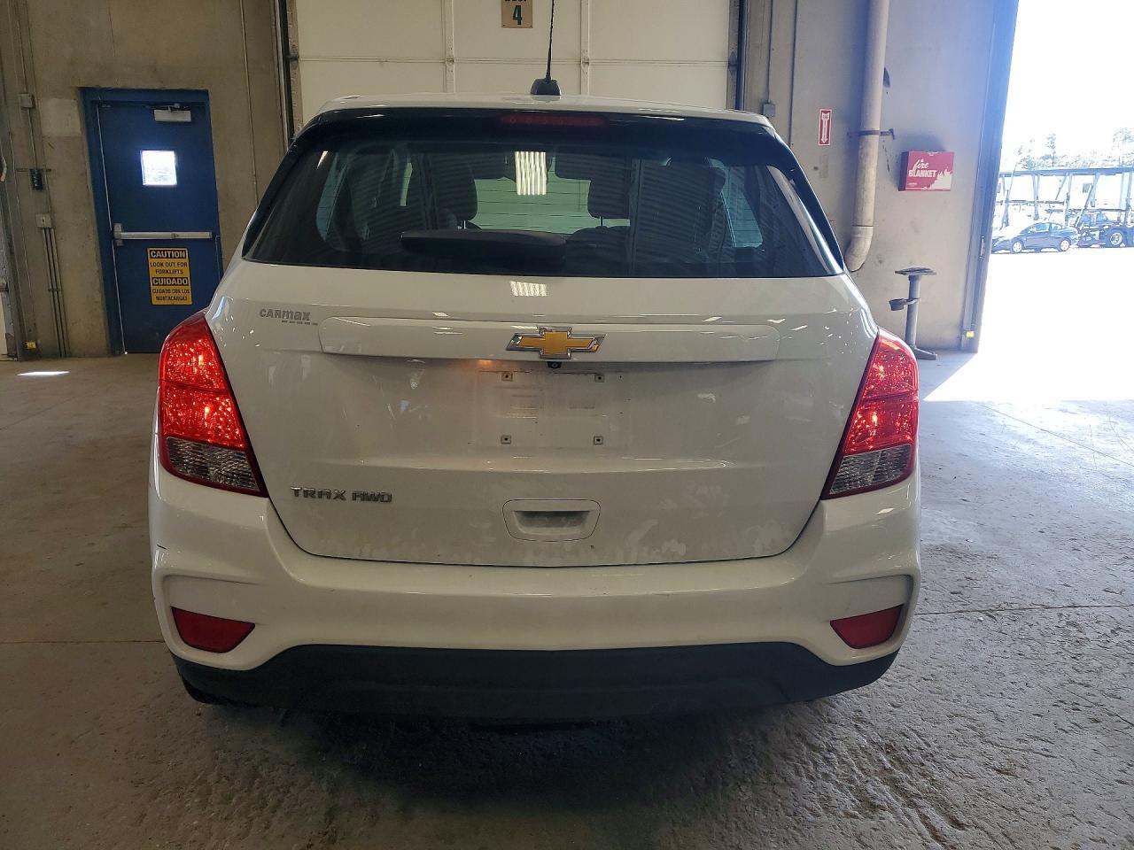 2018 Chevrolet Trax Ls - Image 6