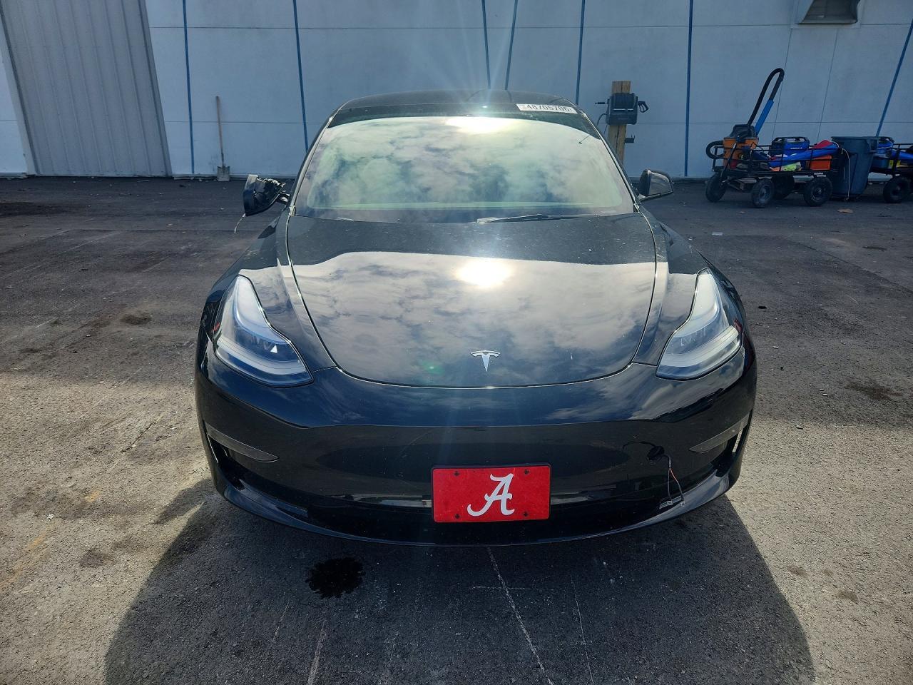 2023 Tesla Model 3 - Image 5
