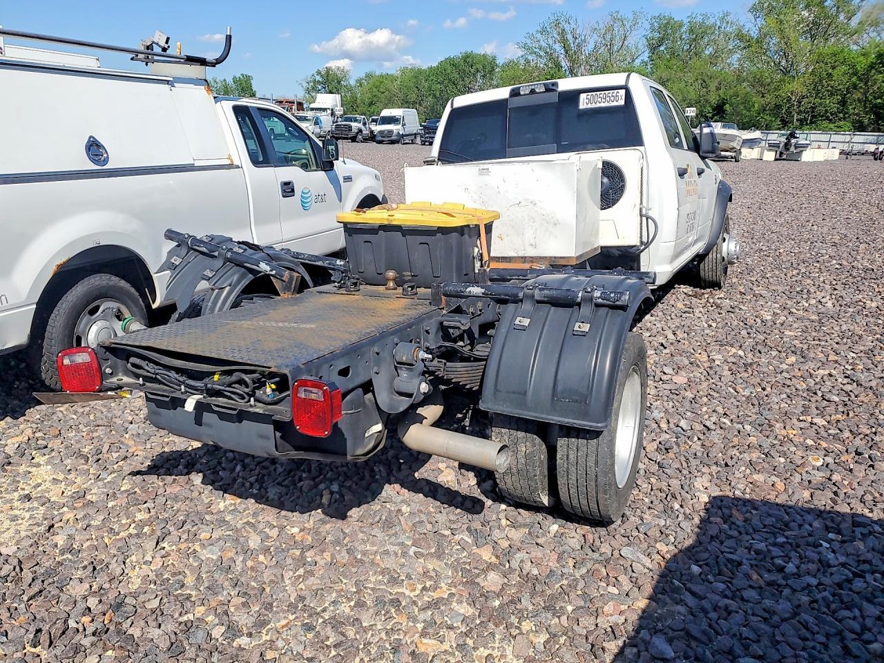 2025 Ram 5500 - Фото 3