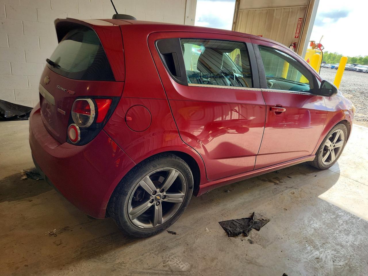 2015 Chevrolet Sonic Rs - Image 3