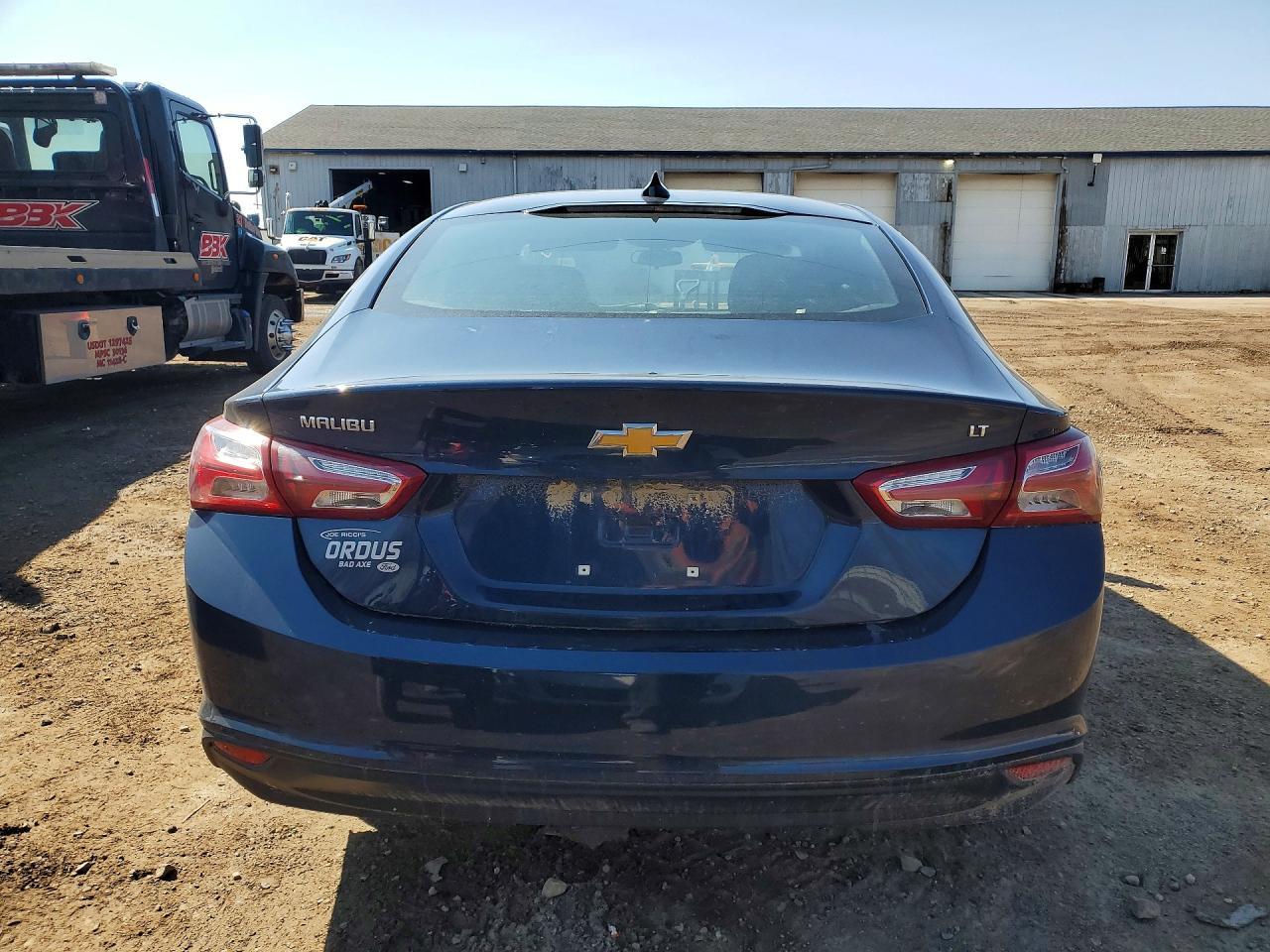 2022 Chevrolet Malibu Lt - Фото 6