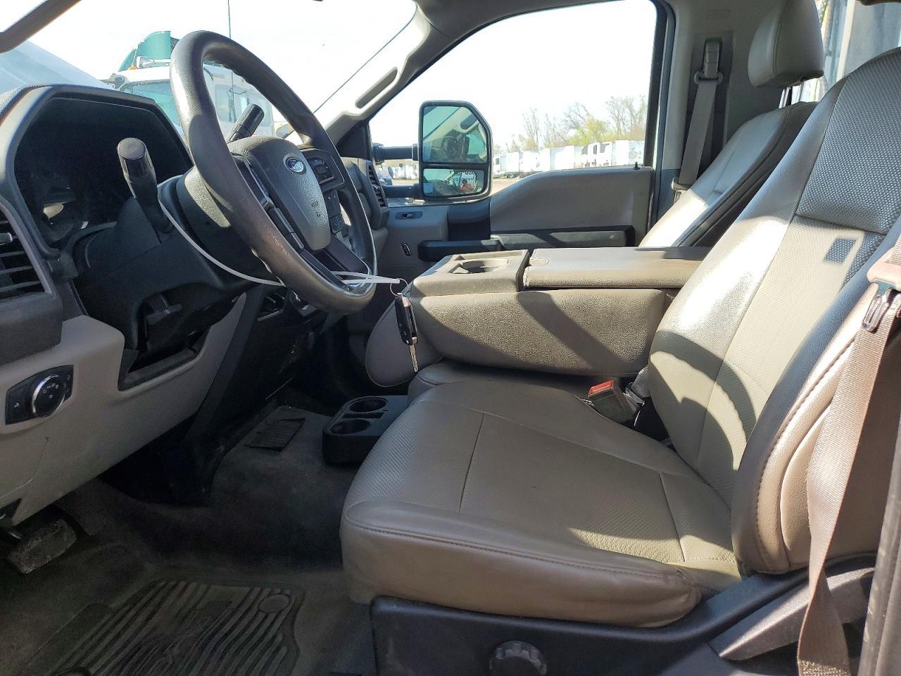 2019 Ford F550 Super Duty - Фото 7