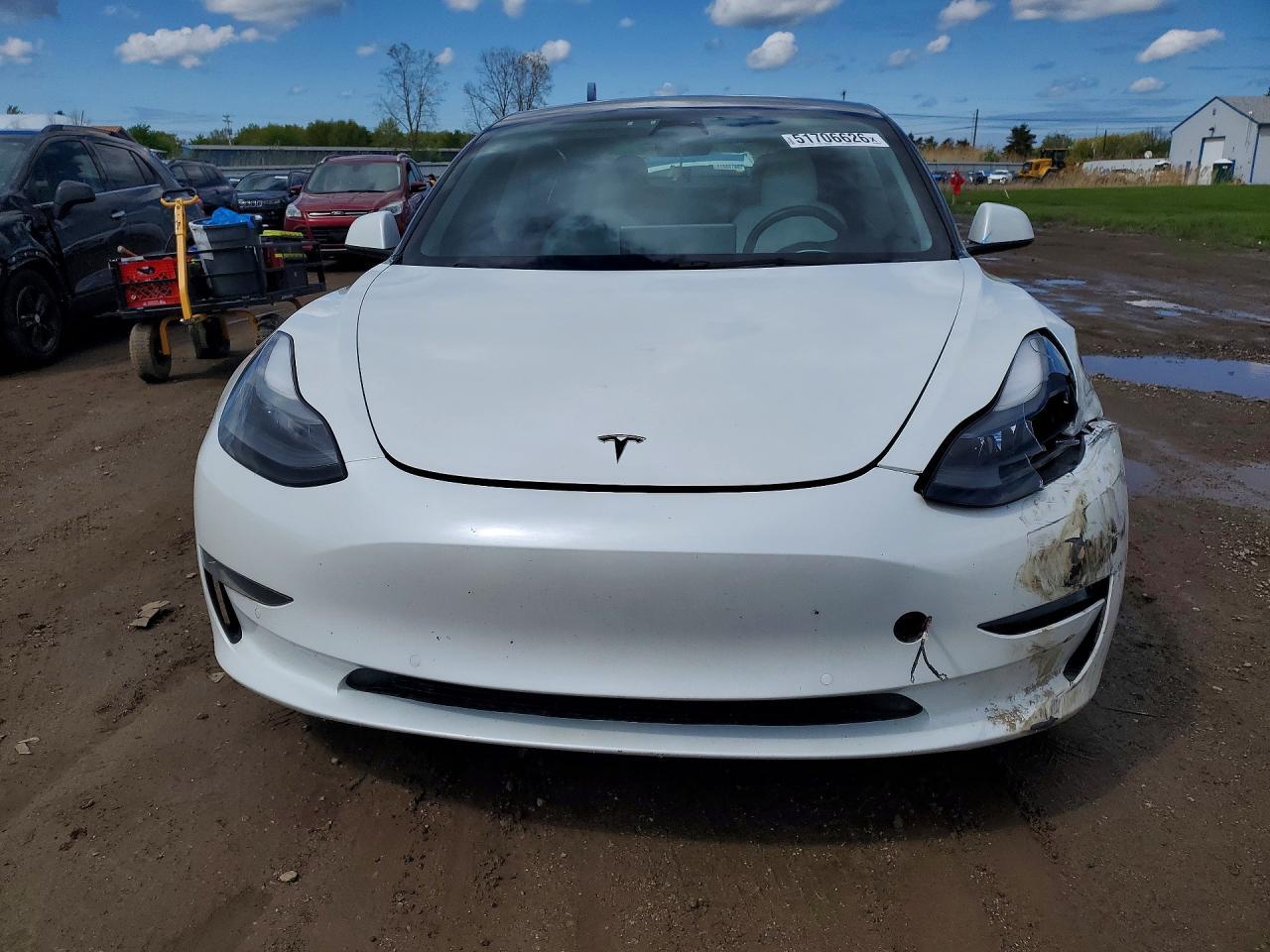 2022 Tesla Model 3 - Фото 5