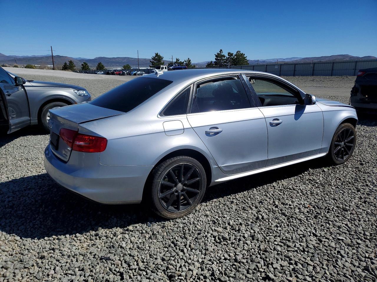 2015 Audi A4 Premium - Image 3