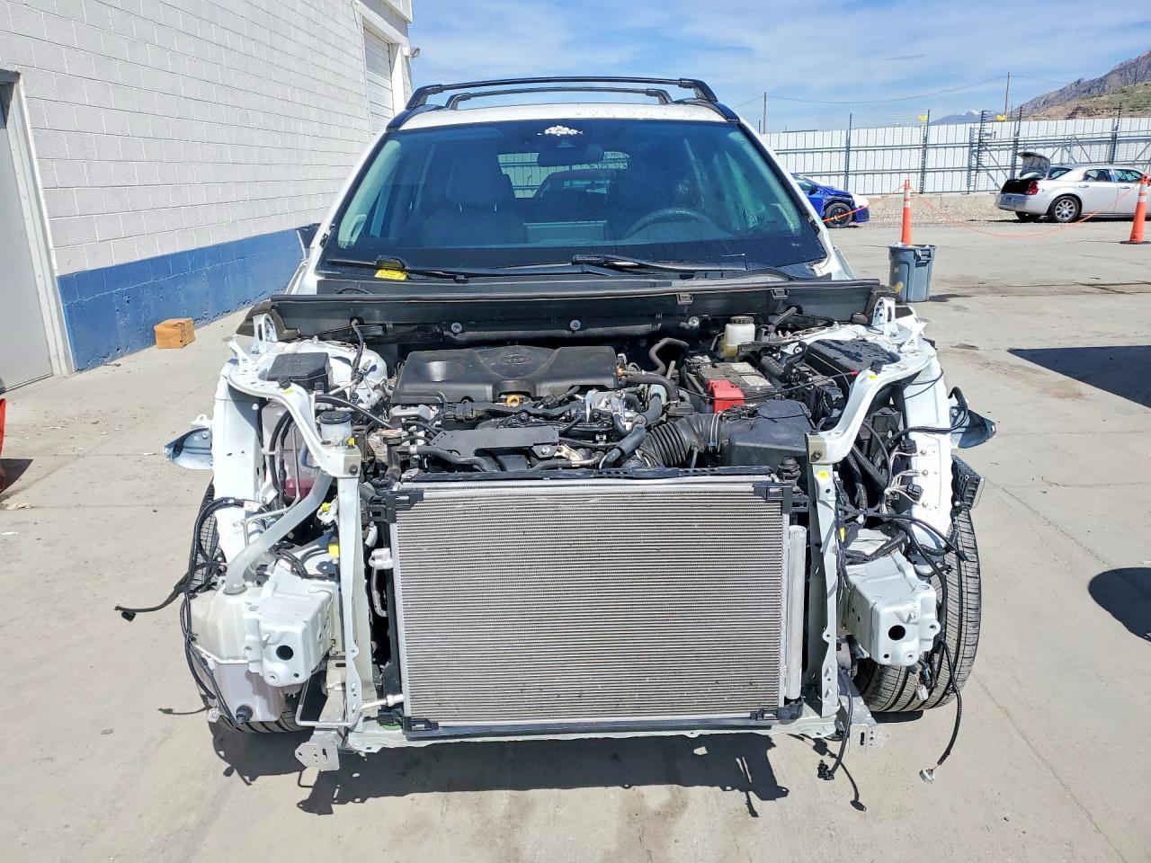 2021 Toyota Rav4 Xle Premium - Фото 5