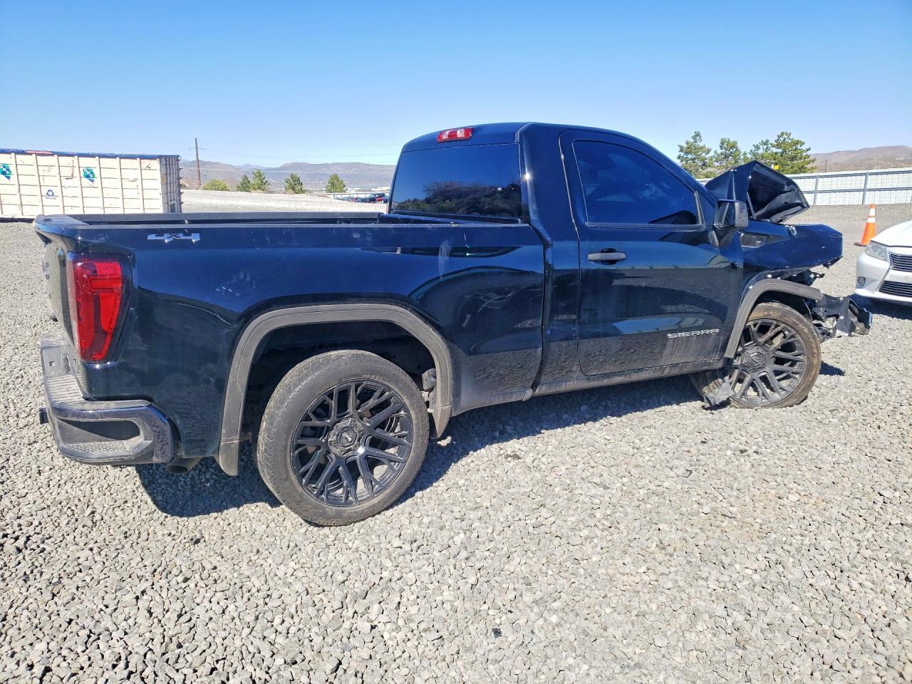 2024 GMC Sierra - Фото 3