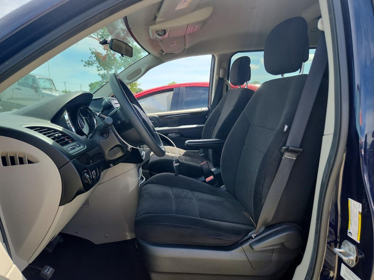 2012 Dodge Grand Caravan Se - Image 7