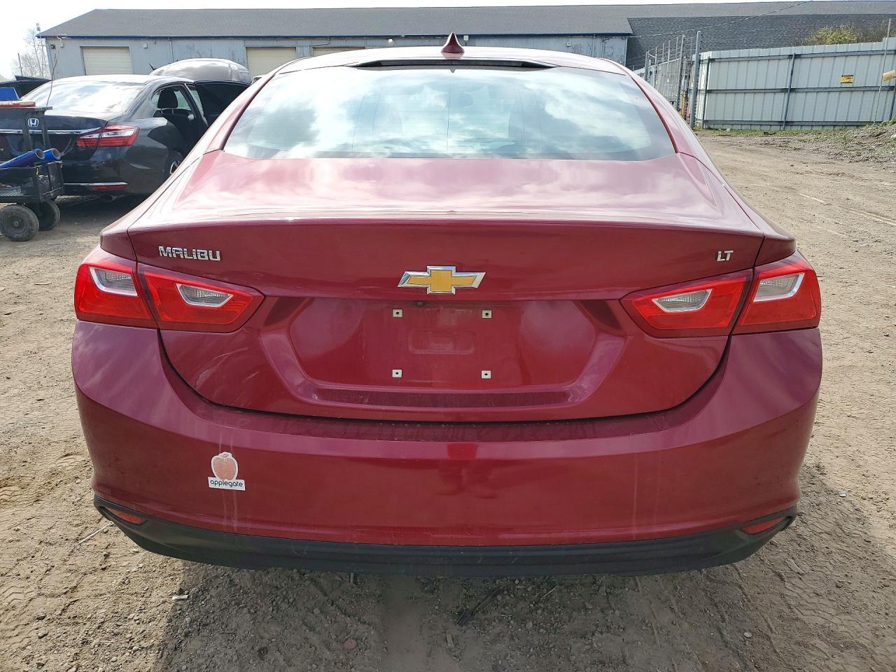 2018 Chevrolet Malibu Lt - Image 6