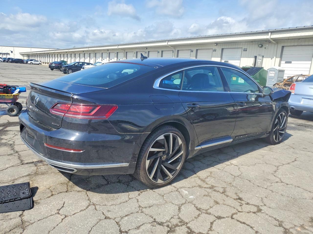 2023 Volkswagen Arteon Sel Premium R-Line - Фото 3