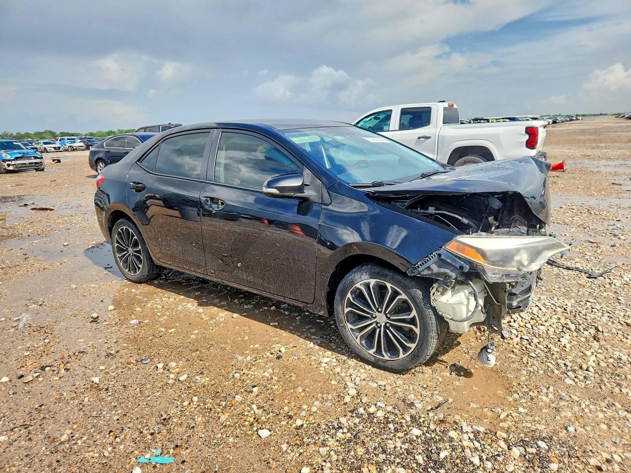 2014 Toyota Corolla S Plus - Фото 4