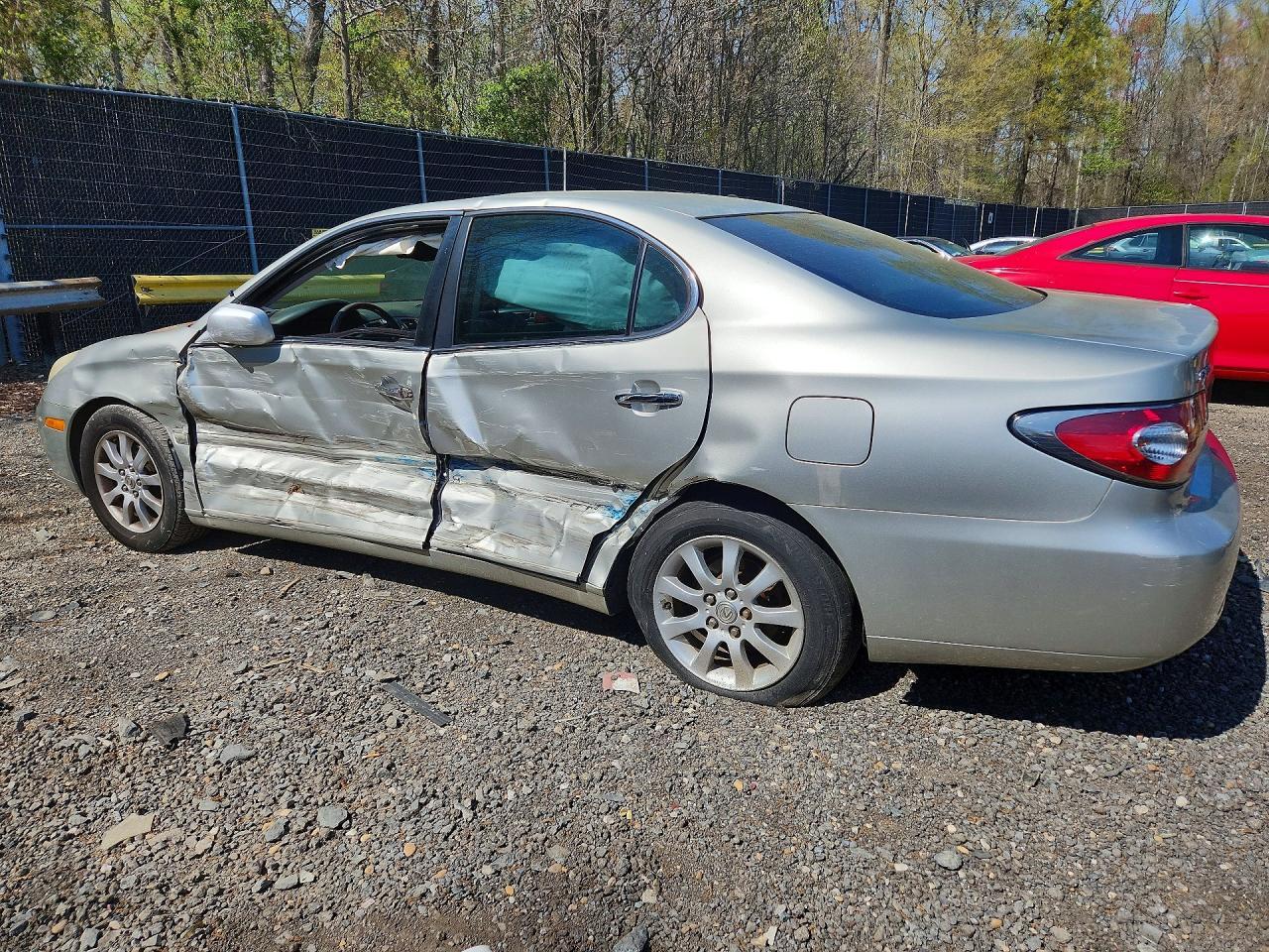 2004 Lexus Es 330 Base - Image 2