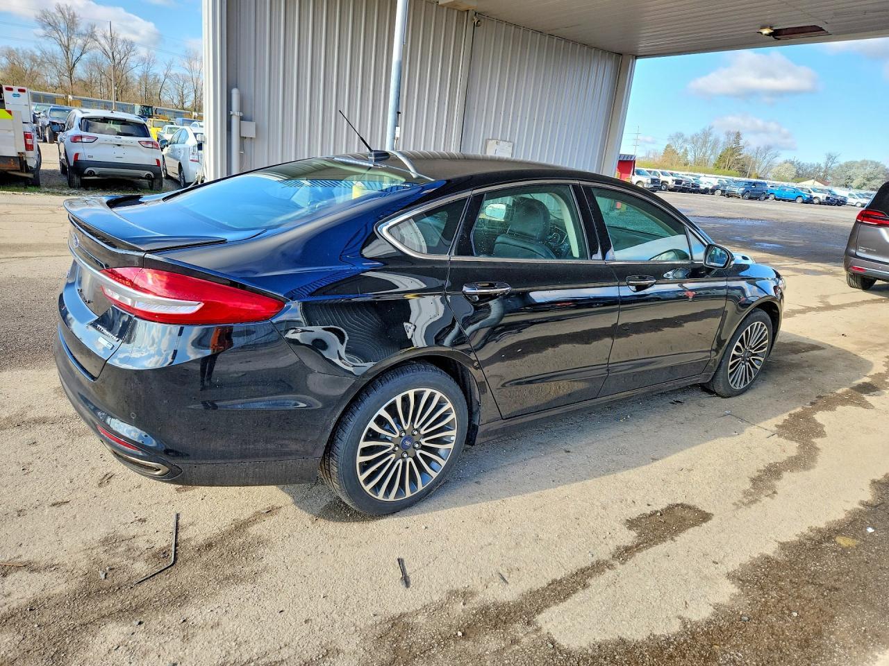 2018 Ford Fusion Titanium - Фото 3